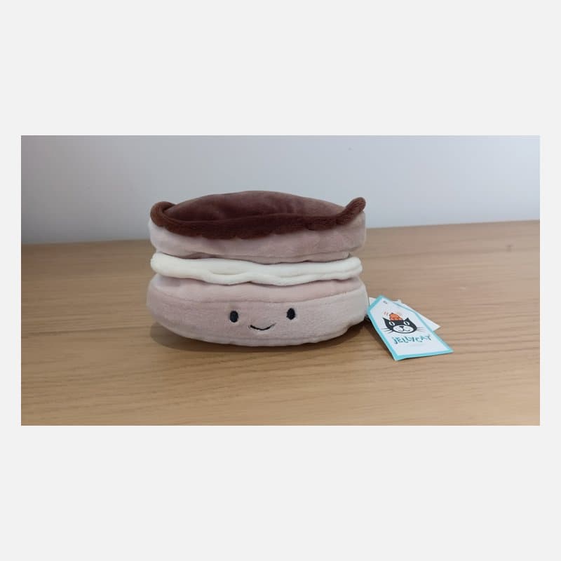 Jellycat Pretty Patisserie Mini Collectible – Éclair – Brand New