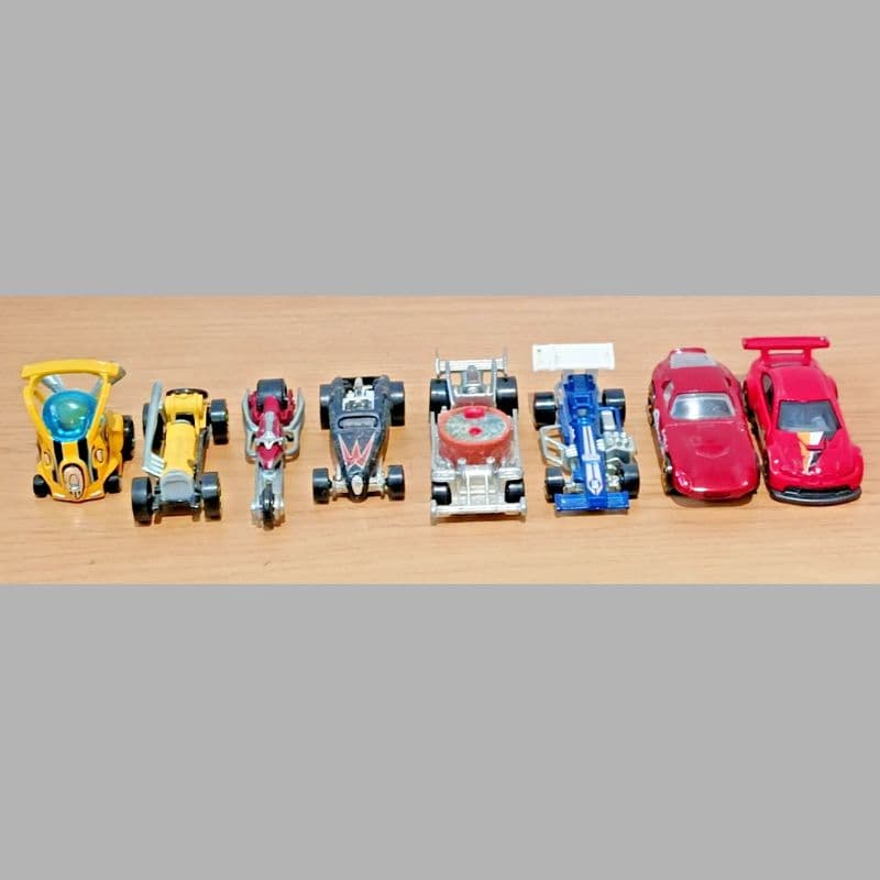 Hot Wheels Die-Cast Models Vintage Toy Cars Collection Set of 8 VGC